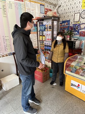 疫線黨旗揚(yáng)，南通體彩在行動(dòng) 以責(zé)任擔(dān)當(dāng)為市民健康保駕護(hù)航